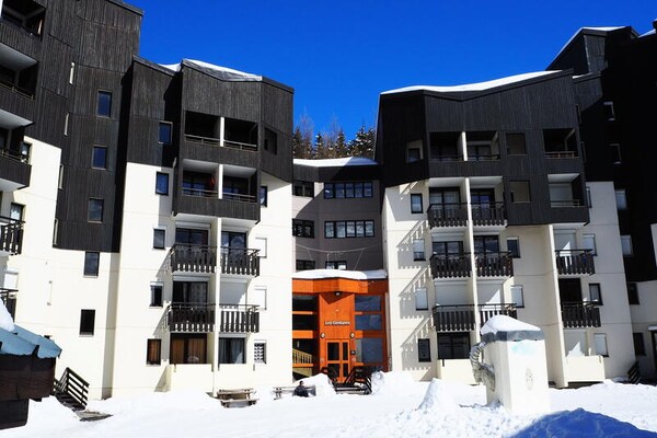 Appartement 5p met balkon op 20m van de piste in Les Menuires - thumbnail 3