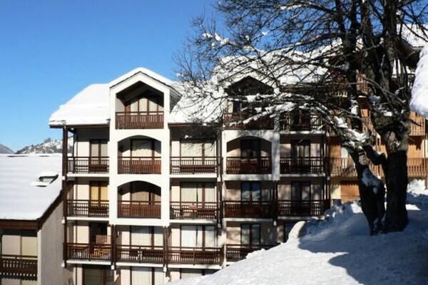 Appartement 6p in Les Belleville, op 2 min van de gondellift - thumbnail 2
