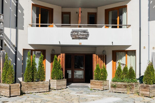 Appartement op 1800m in Les Orres, direct aan de piste met zwembad - thumbnail 3