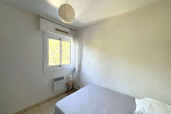 Appartement met terras in haven van Hyères, Côte d'Azur - thumbnail 6