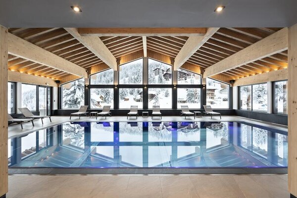 Appartement 6p in Manigod met zwembad, sauna & directe toegang tot de piste - thumbnail 2