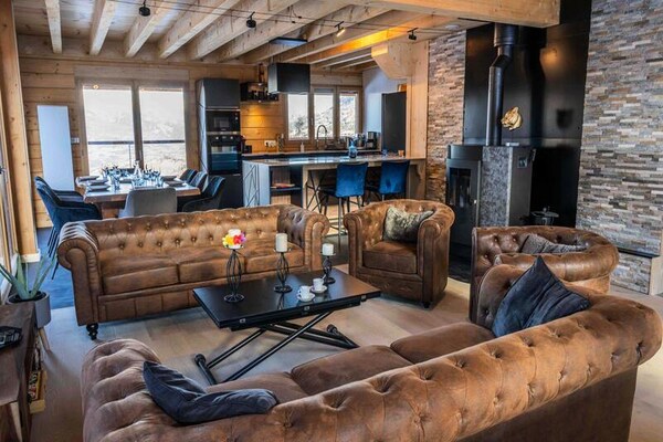 Chalet Le Loup d'Orres: Luxe voor 22 personen in Les Orres - thumbnail 2