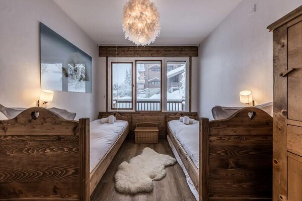 Luxueus ski-in/ski-out appartement in Courchevel 1850 met panoramisch resortzicht - thumbnail 4