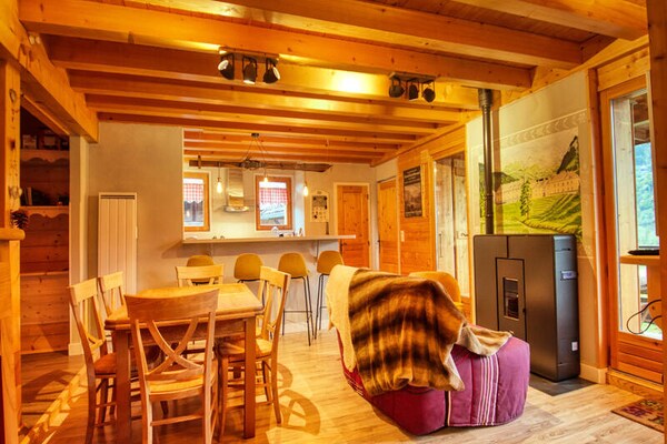 Gerenoveerd dorpshuis voor 8 in Morillon, vlakbij Grand Massif - thumbnail 2