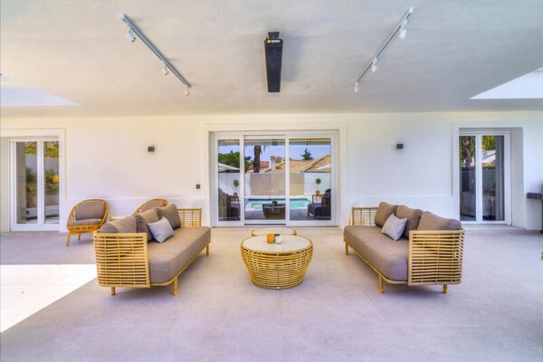 Luxe villa voor 12 personen in Nueva Andalucía, vlakbij golfbanen en Puerto Banús - thumbnail 4
