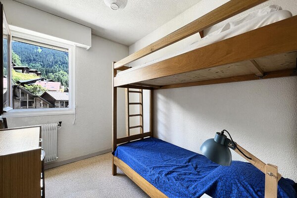 Duplex voor 8 personen in Les Carroz, vlakbij de piste en het dorpshart - thumbnail 6