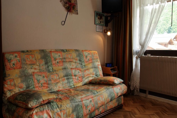 Knusse studio in Les Carroz met balkon en zicht op de pistes - thumbnail 3