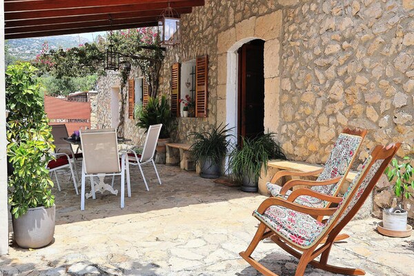 Romantische finca met privézwembad aan voet Tramuntana, vlakbij Pollensa - thumbnail 6