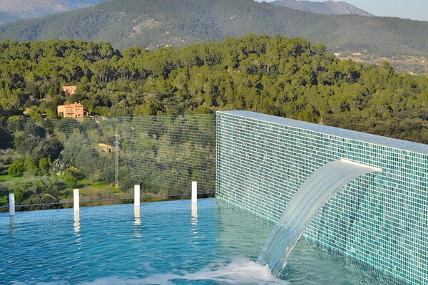 Villa Montblau: Luxe appartement met panoramisch uitzicht in Búger, Mallorca - thumbnail 2