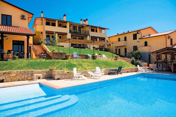 Toscaans appartement in Borgo Filicardo, Montespertoli - thumbnail 1