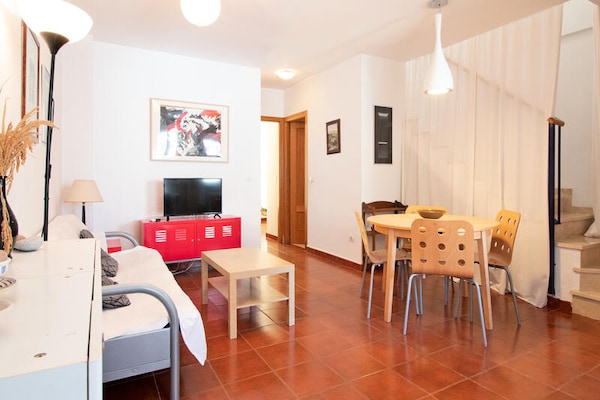 Licht appartement op 100m van strand Puerto de Sagunto, 6 personen - thumbnail 1