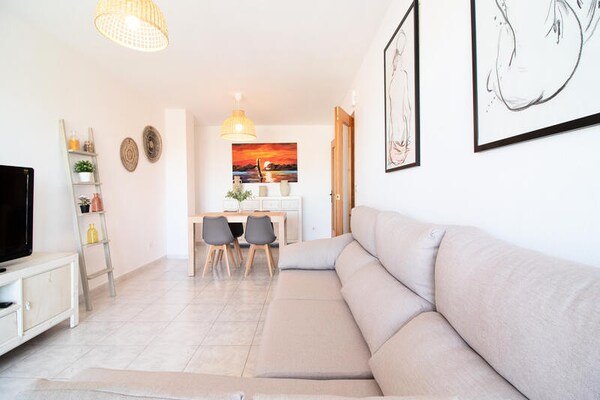 Licht appartement op 300 meter van Playa Almardá in Puerto de Sagunto - thumbnail 1