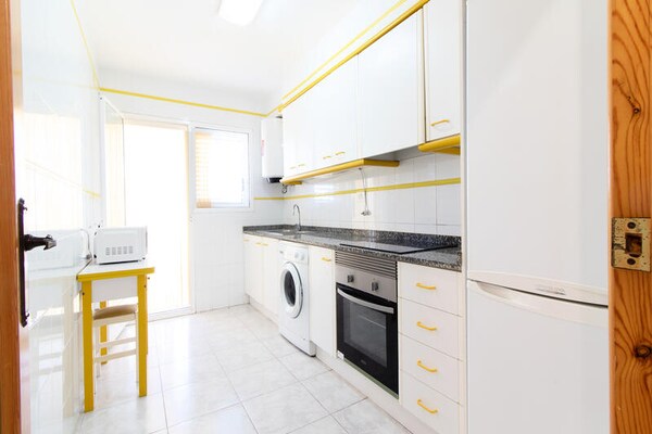 Licht appartement op 300 meter van Playa Almardá in Puerto de Sagunto - thumbnail 5