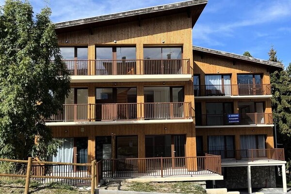 Ruim 5-kamerappartement op de piste in Vénosc met zuidbalkon - thumbnail 2