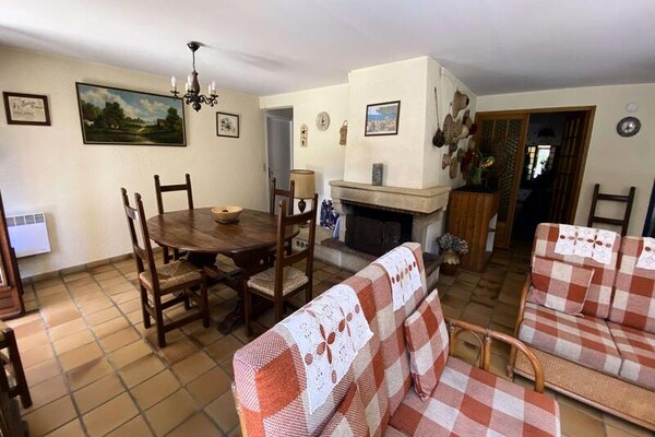 Ruim appartement voor 7 met tuin en 4 slaapkamers in Soulac-sur-Mer - thumbnail 4