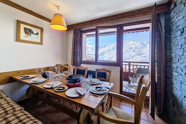 Duplexappartement direct aan de piste in Les Belleville voor 8 personen - thumbnail 2