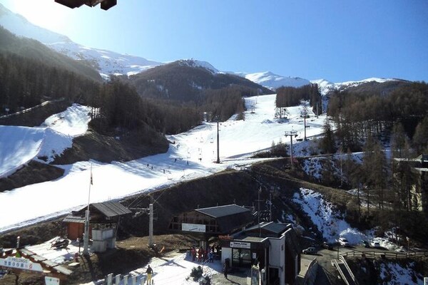 Studio aan de piste in Les Orres met balkon op het zuidoosten - thumbnail 6