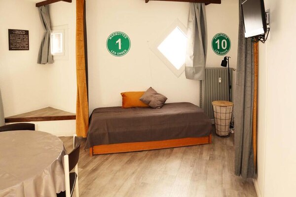 Studio op de piste met zuidbalkon en adembenemend uitzicht in Les Orres - thumbnail 1