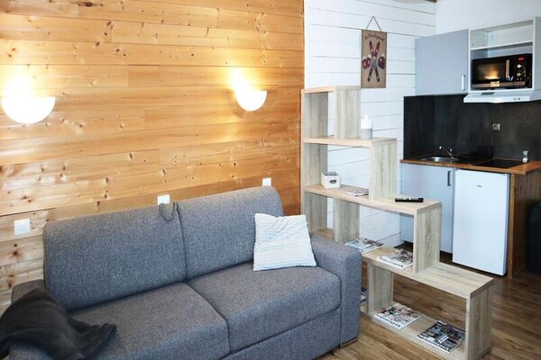 Knus appartement in Residence Le 1650, ski-in/ski-out in Les Orres - thumbnail 3