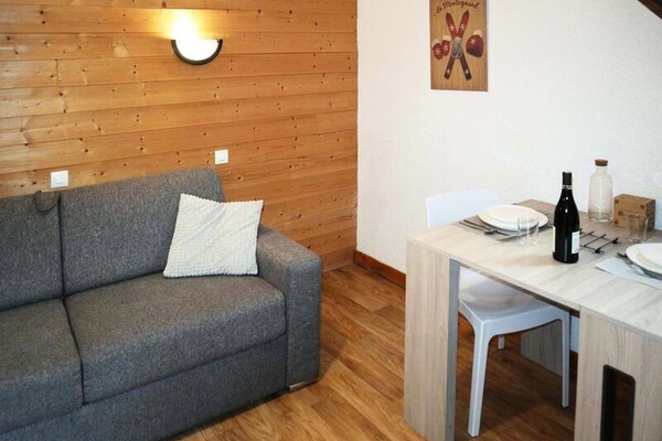 Studio direct aan de piste in Les Orres 1650 met balkon op het oosten - thumbnail 4