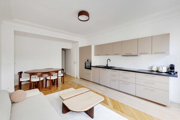Ruim 4-slaapkamerappartement in levendig 11e arrondissement, vlakbij Bastille - thumbnail 5