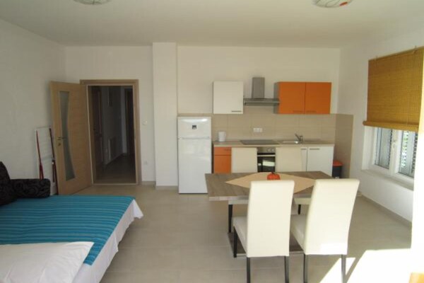 Adria View Apartment Jasenovo A3: Modern appartement met zeezicht in Žaborić - thumbnail 2