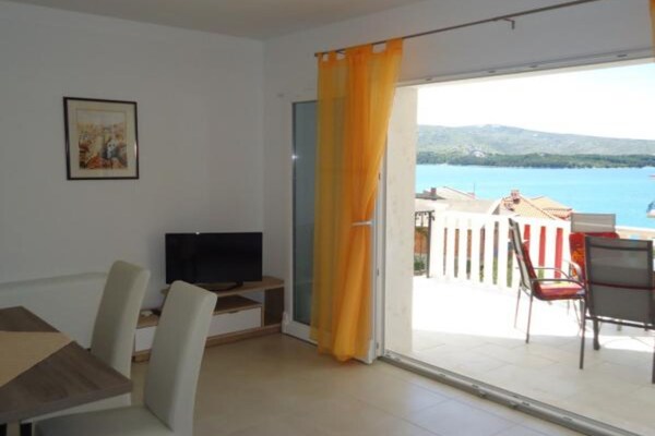 Adria View Apartment Jasenovo A3: Modern appartement met zeezicht in Žaborić - thumbnail 3