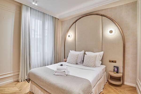 Stijlvol appartement met airco bij Opéra, 9 minuten lopen naar het Louvre - thumbnail 3