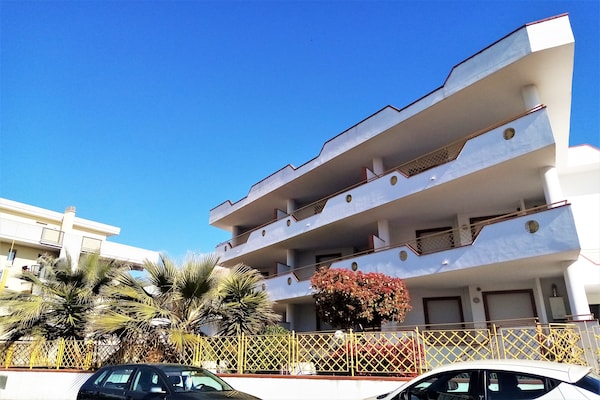 4-persoons appartement aan het strand in Villa Rosa di Martinsicuro - thumbnail 1