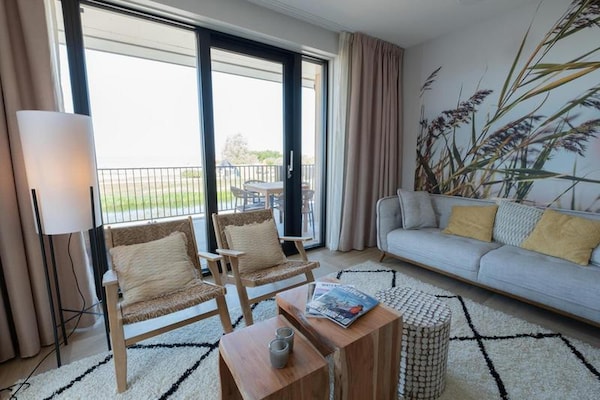 Luxe appartement aan het IJsselmeer in Workum voor 4 personen - thumbnail 2