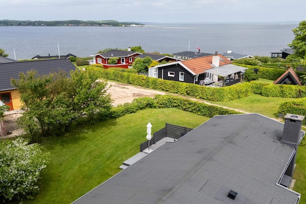 Aan het strand: sfeervol vakantiehuis in Farsø bij de Limfjord - thumbnail 2