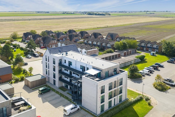 4-persoons stijlvol appartement aan zee in Nordstrand - thumbnail 3