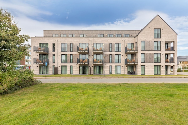 Stijlvol penthouse met stoomsauna en panoramisch zeezicht op Nordstrand - thumbnail 4