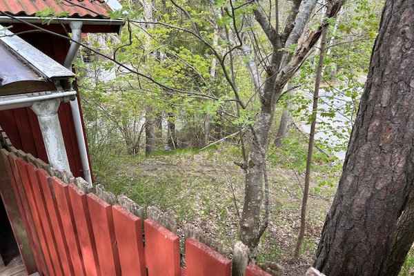 Knus vakantiehuis bij zee en meer in Tyresö - thumbnail 2