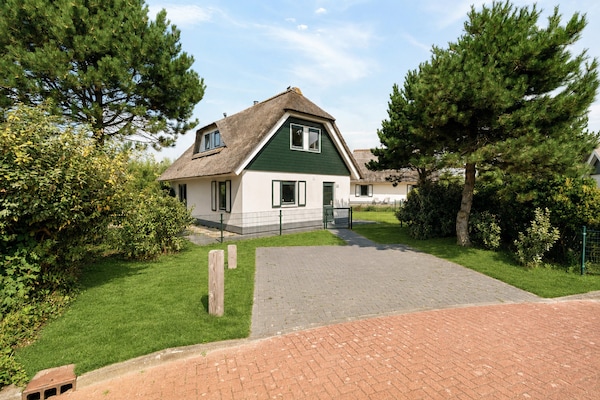Aan het strand: Stijlvol vakantiehuis voor 6 personen in Julianadorp - thumbnail 1