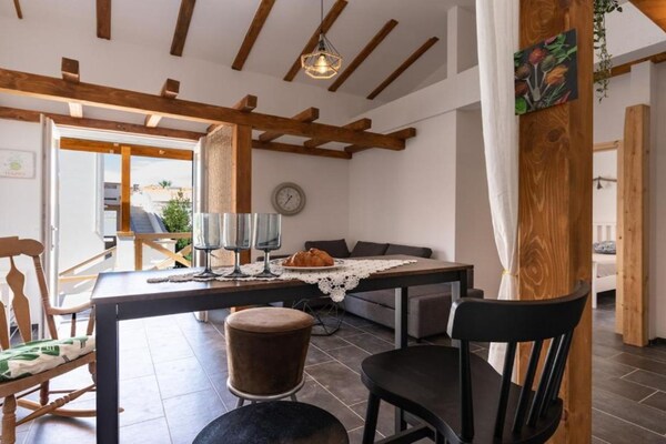 4-persoons appartement aan het strand in Novalja - thumbnail 2