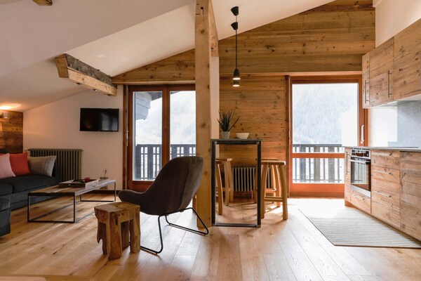 Elegant penthouse appartement aan de golfbaan met Mont Blanc uitzicht - thumbnail 1