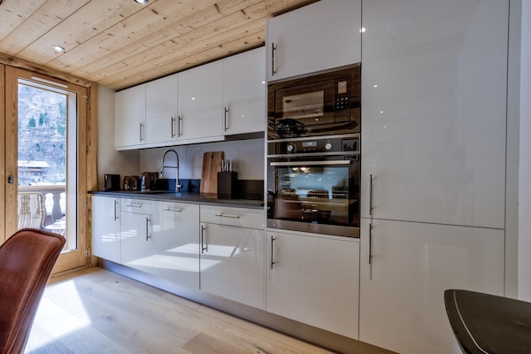 Stijlvol appartement in Chamonix met uitzicht op Mont Blanc, vlakbij de piste - thumbnail 3