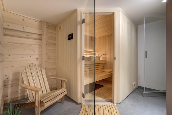 Luxe chalet Planards 2 in Chamonix met sauna, hot tub en bioscoopzaal - thumbnail 4