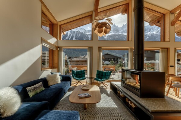 Chalet Trois Soeurs: 6-slaapkamer chalet aan de golfbaan in Chamonix - thumbnail 2