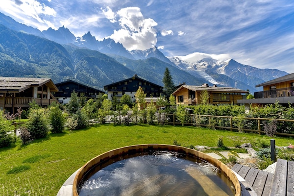 Chalet Trois Soeurs: 6-slaapkamer chalet aan de golfbaan in Chamonix - thumbnail 4
