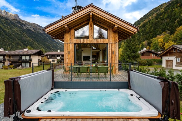 Modern chalet voor 12 personen met privézwembad en sauna nabij Chamonix - thumbnail 5