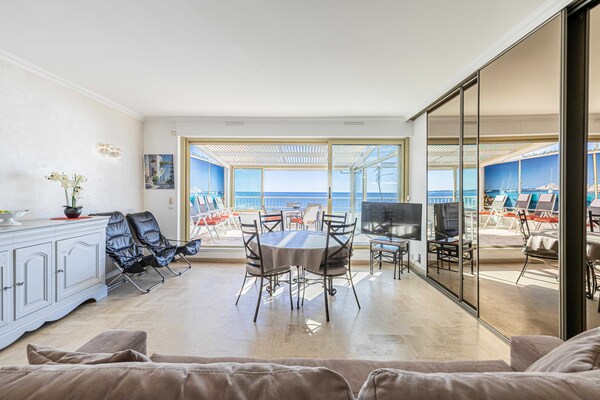 Licht appartement met terras in het hart van Cannes voor 6 personen - thumbnail 6