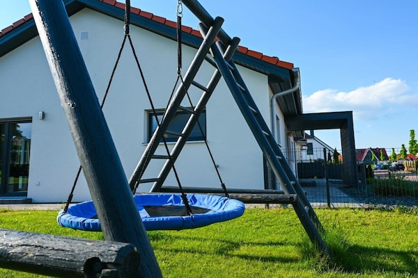 Ruim vakantiehuis met tuin en wallbox in Bad Harzburg - thumbnail 3