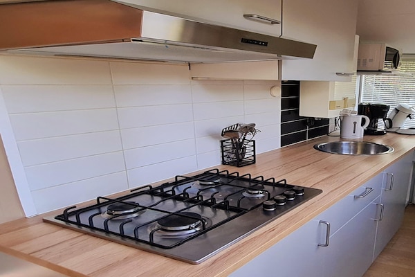 Gerenoveerd chalet voor 5 personen aan de golfbaan in het bos bij Durbuy - thumbnail 5