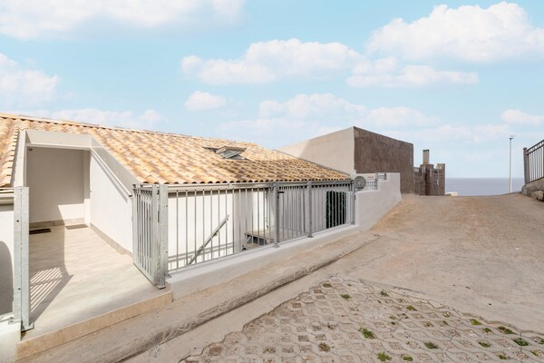 Aan zee: Modern appartement met zeezicht in Castelsardo · 6 pers. - thumbnail 4