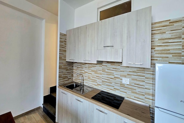 Modern appartement met panoramisch zeezicht in Castelsardo, 200m van strand - thumbnail 4