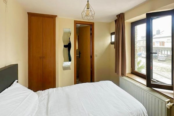 Knus 1-persoons appartement met eigen badkamer in Vresse-sur-Semois - thumbnail 2