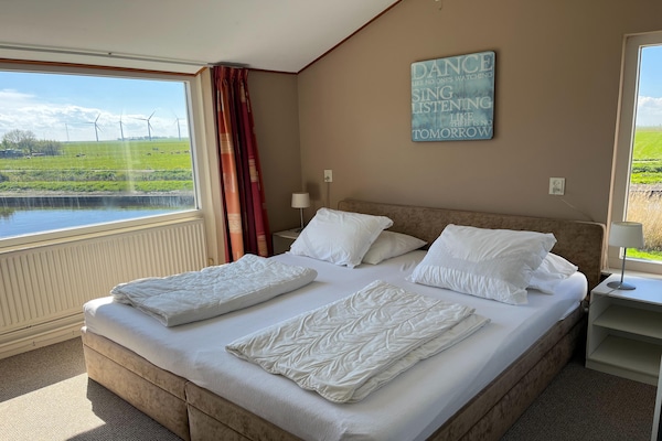 De Waske – Vakantiehuis aan het water in natuurrijk Warns, Friesland - thumbnail 3