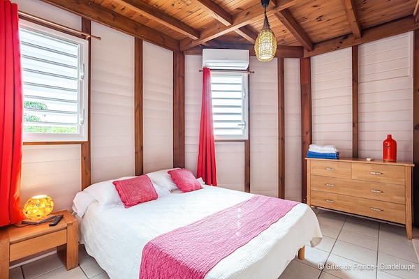 Luxe villa Guadeloupe: 17 pers., zeezicht, zwembad, 100m van strand - thumbnail 3